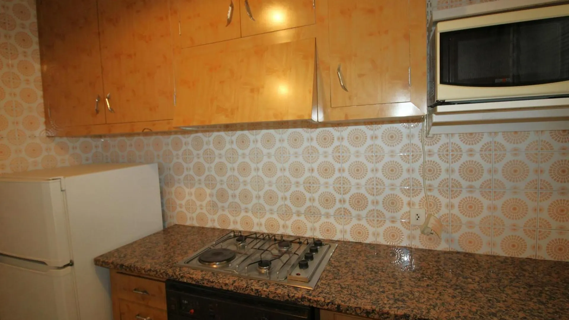 Apartment Castellar 46 2º - Apartamento En El Centro Del Port De Llanca - Es-228-30 Spain